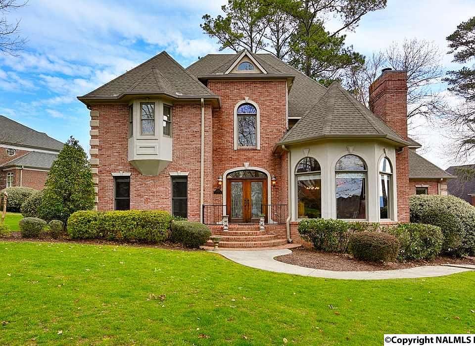 1st image of 2801 Castle Pines Cir SE