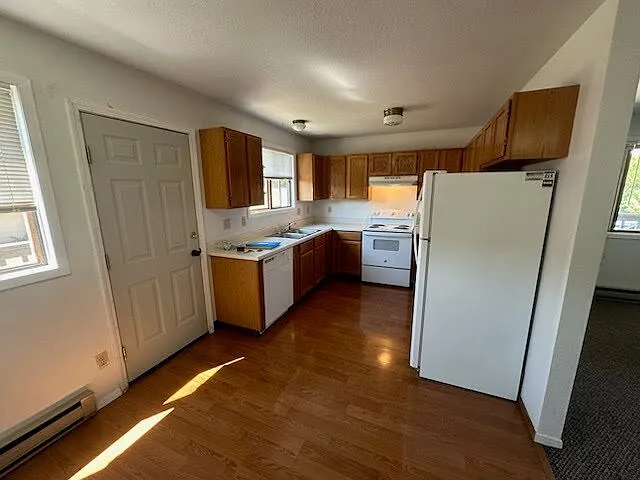209 S Yellowstone Ave #B — Photo 8