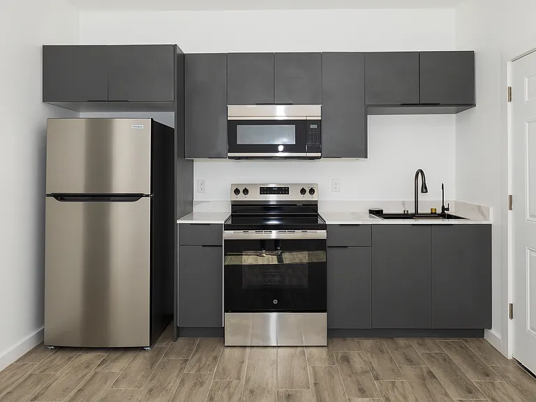 423 W Schunior St #1 — Photo 19