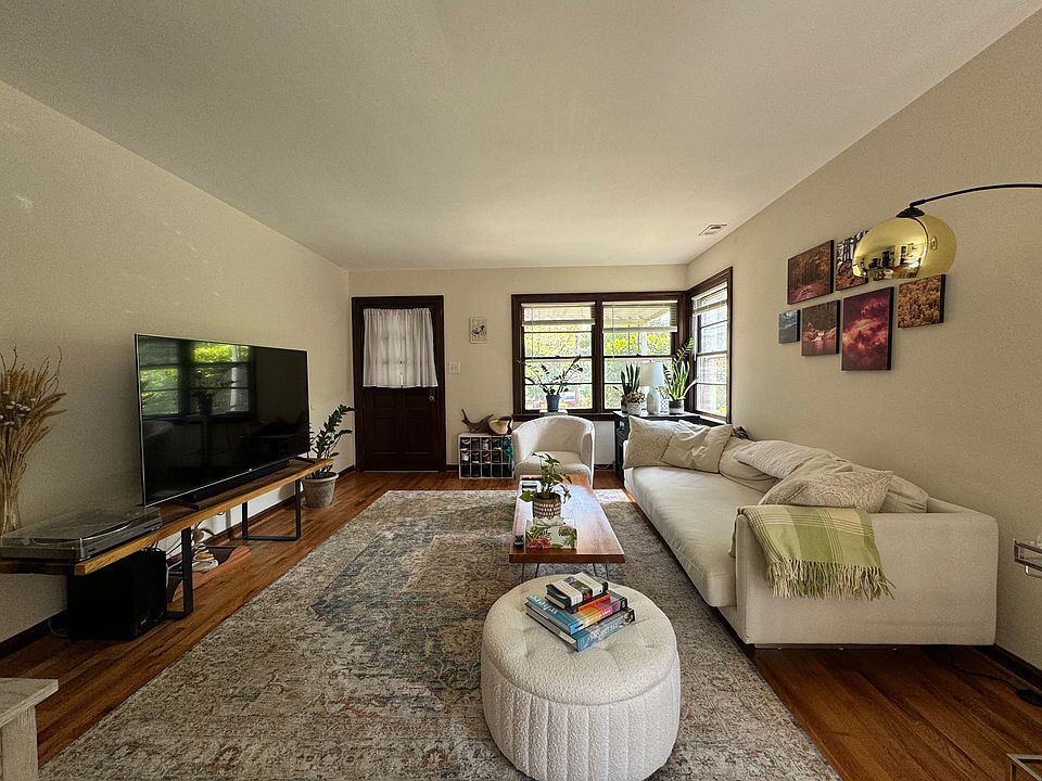 1st image of 101 E Club Blvd #A