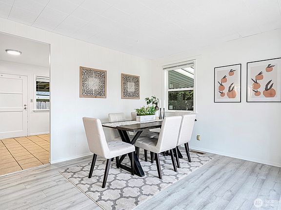 5th image of 2807 NE 16th Street