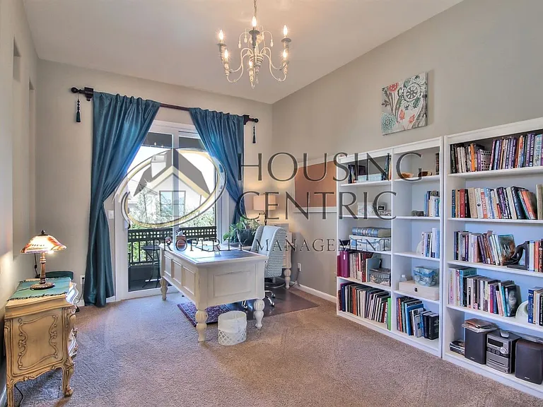1323 Souza Dr — Photo 23