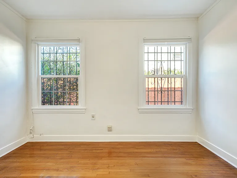 815 N Curson Ave — Photo 49