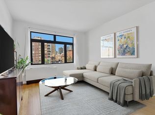 1102 49th Ave #2E, Long Island City, NY