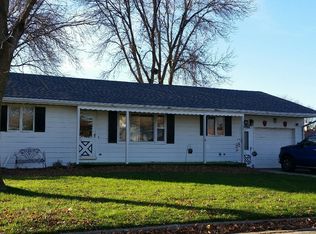 321 27th Ave, Monroe, WI 53566