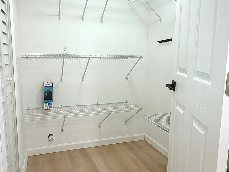 6623 SW 84th St — Photo 3
