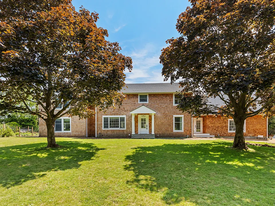 370 Seven Ponds Towd Rd
