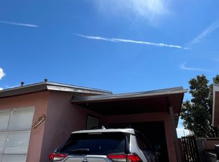 10512 Mountain Rd NE, Albuquerque, NM 87112