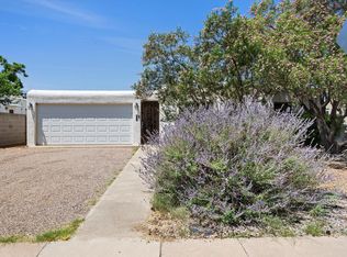 1827 Field Dr NE, Albuquerque, NM 87112