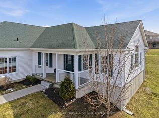 295 Densmore Rd #404, Cobourg, ON K9A2S7