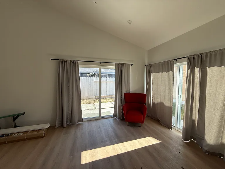 20352 Sherman Way — Photo 28