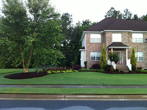 3rd image of 108 Golden Sunset Ln