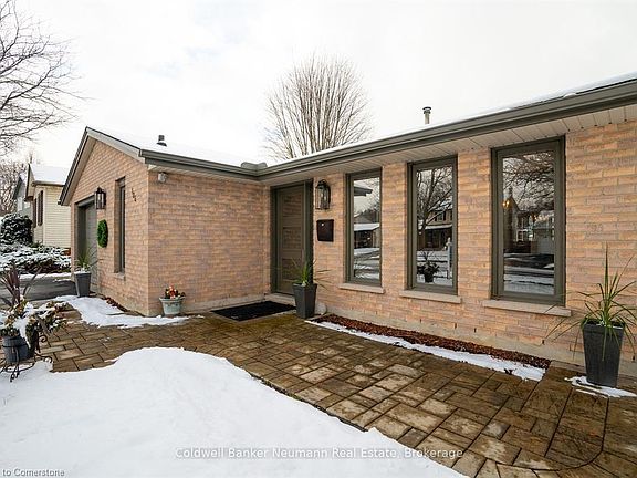 2nd image of 106 Fairmeadow Dr