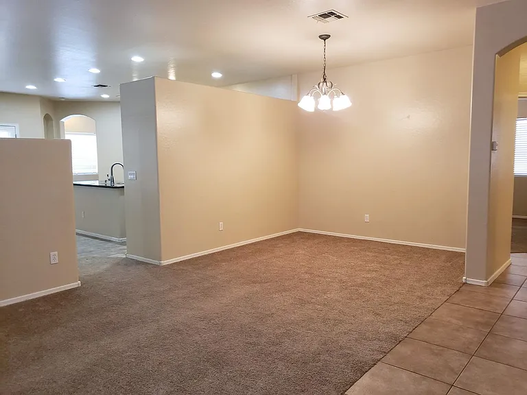 44714 W Alamendras St — Photo 7