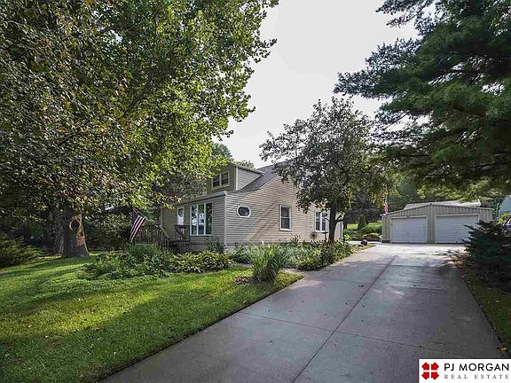 3rd image of 2507 N 75th St
