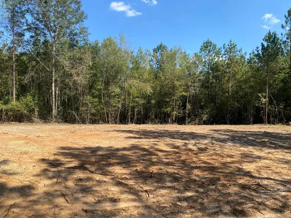 Eddie Smith Rd, Hattiesburg, MS 39401