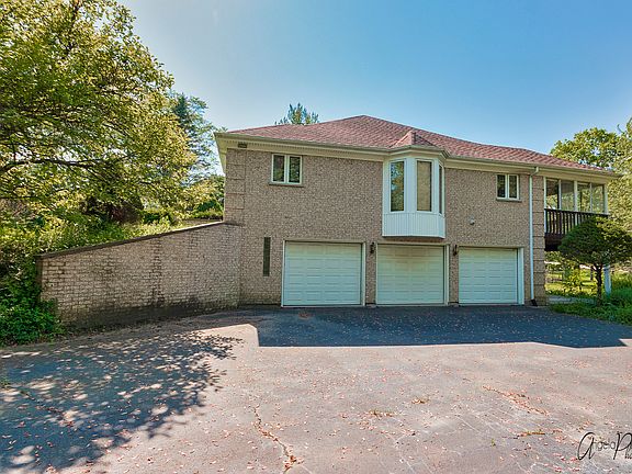 2nd image of 21332 W South Boschome Cir