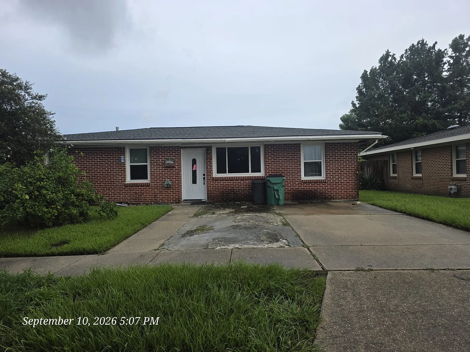 4 bed, 1687 sqft, $1,900 — Photo 1