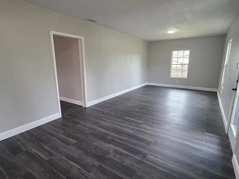 4340 Danny Dr — Photo 5