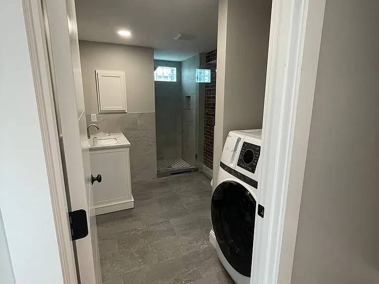 340 Central Ave — Photo 7