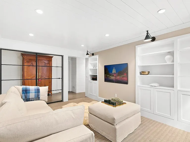 39 Gould St — Photo 15