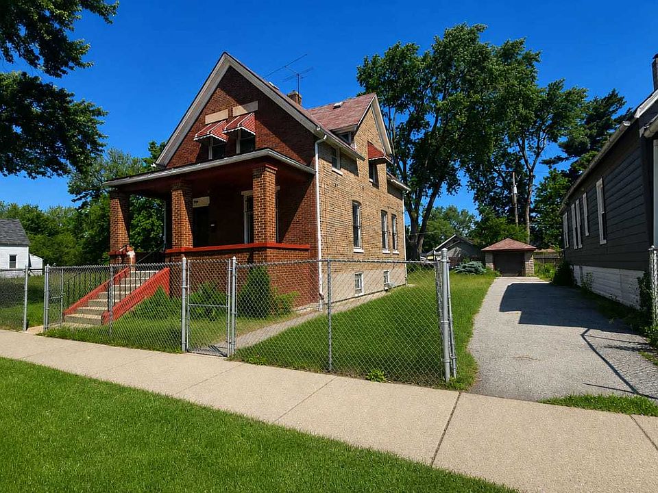 1st image of 234 W 105th Pl