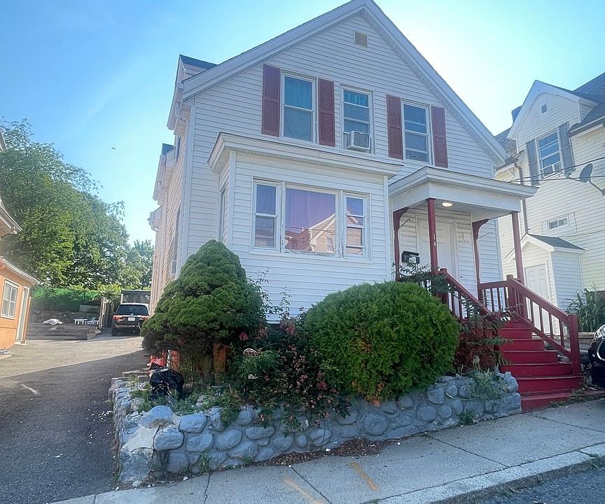 1st image of 14 Union Ct