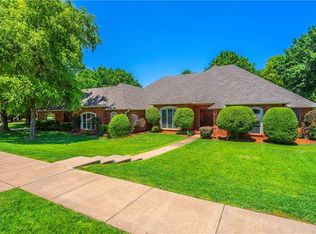 1917 Preston Pl, Edmond, OK 73013