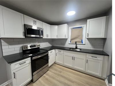 1018 W 8th St, Chester, PA, 19013