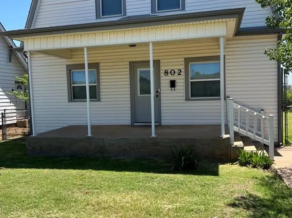 802 N Hudson St, Altus, OK 73521