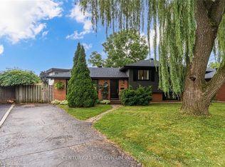 409 Scarsdale Cres, Oakville, ON L6L3W6