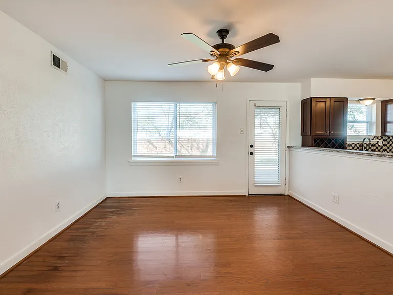 14423 Sunrose Ln — Photo 9