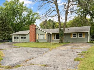 3930 N Cleveland Ave, Kansas City, MO 64117