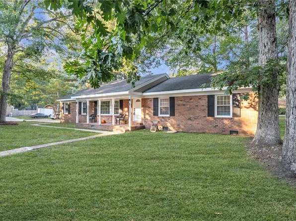 4116 Emberhill Ln, Chesapeake, VA 23321