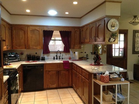 3rd image of 3105 La Tierra Dr