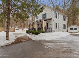 63 1/2 Hamilton Ave, Corinth, NY 12822