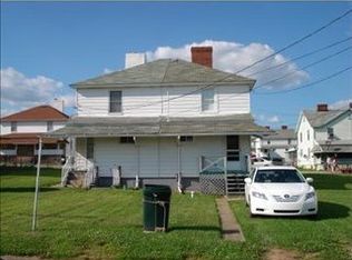 3358 3rd St, Grindstone, PA 15442