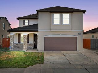 1276 Sauret St, Madera, CA 93638