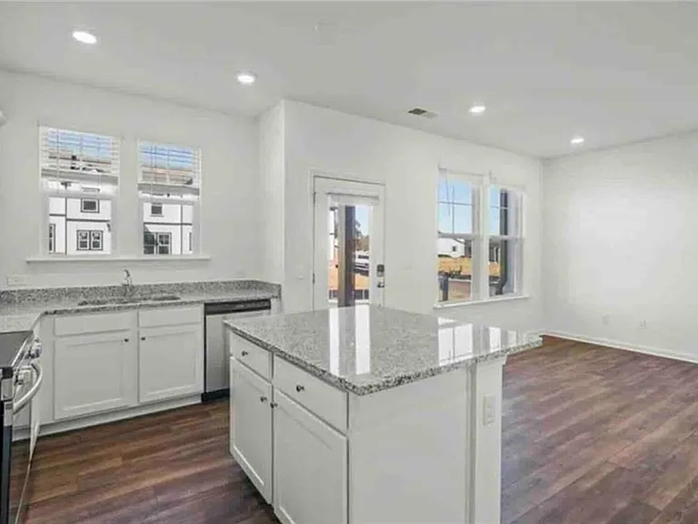 149 Star Ct — Photo 5