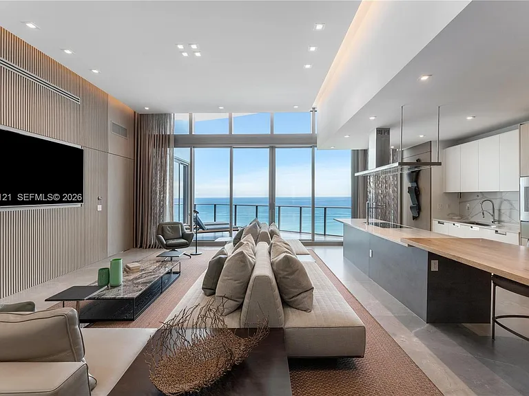 15701 Collins Ave #4802 — Photo 3