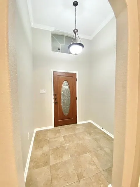 3 bed, 1676 sqft, $1,725 — Photo 3