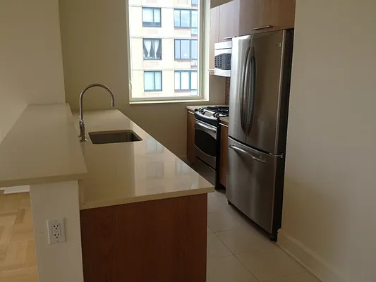 Rented by Windsor Property Management | media 23