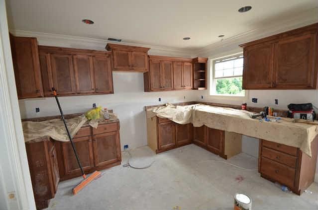 2nd image of 101 Tanager Ct #101