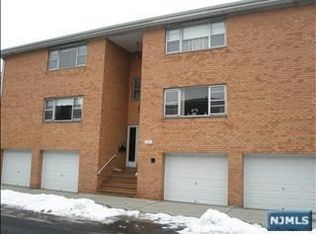 350 Park Ave APT 3, Fairview, NJ 07022