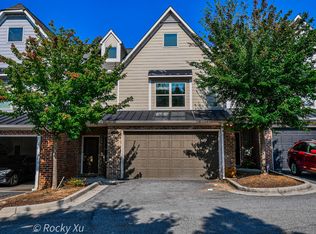 1977 Newfort Dr NW, Atlanta, GA 30318