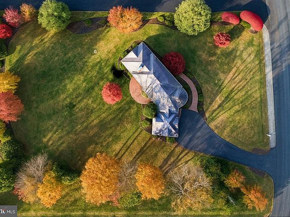 2nd image of 10747 Riverscape Run