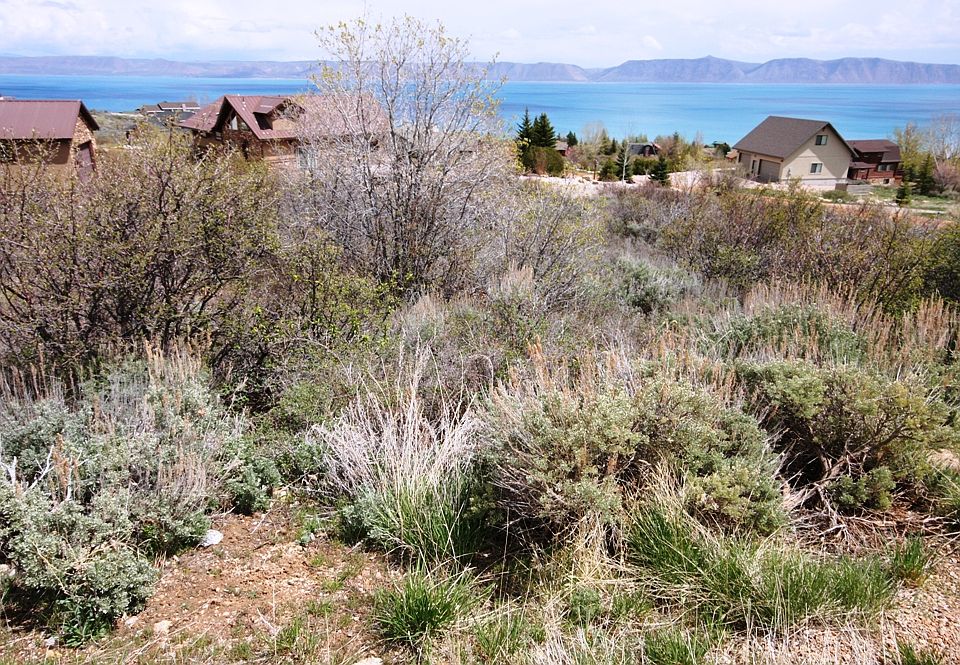 1st image of 30 Lake West Cir