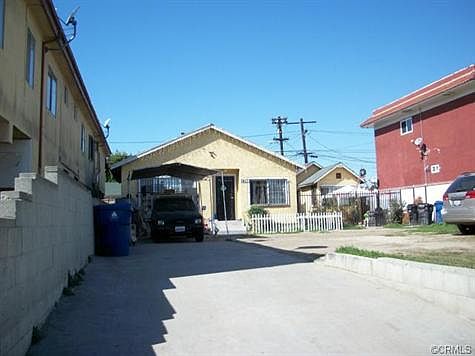 2nd image of 7415 S Figueroa St