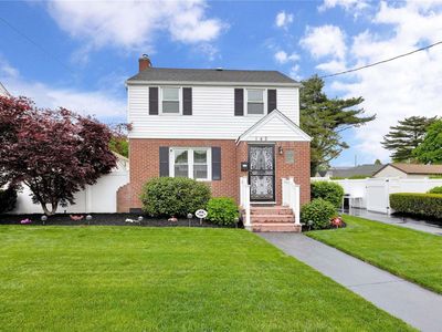 142 Holly Avenue, Hempstead, NY, 11550