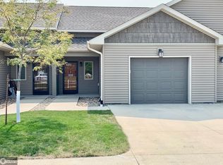 1201 Country Club Dr APT 7, Creston, IA 50801